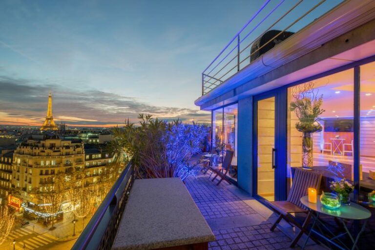 La Terrasse des Champs-Élysées