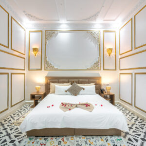 yanis guest house