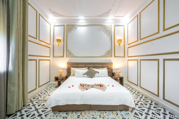 yanis guest house